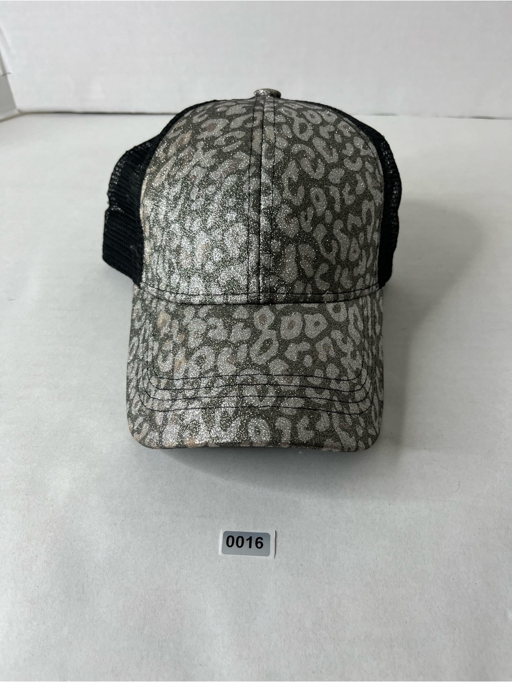 C.C Metallic Leopard Mesh Back Trucker Cap - Silver & Black